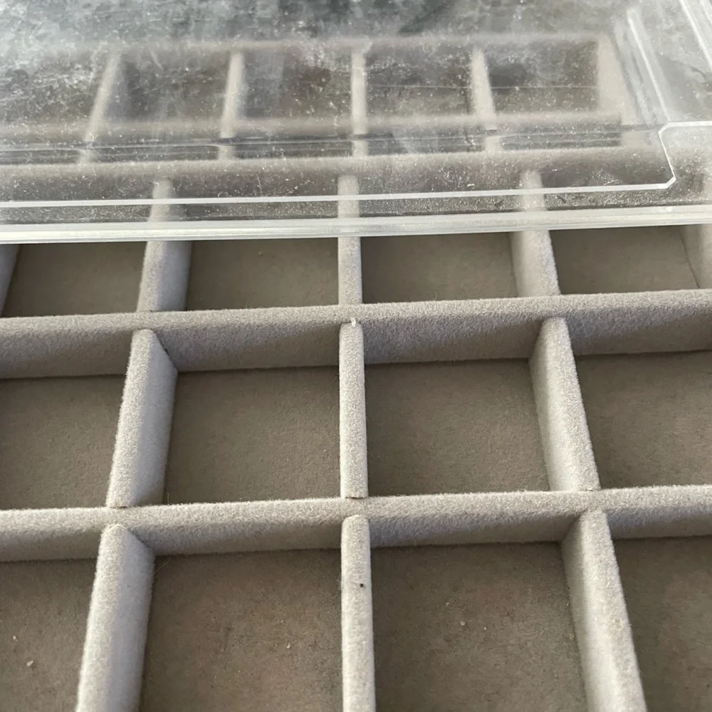 Clear Acrylic Jewelry Organizer - Picture 6 of 7